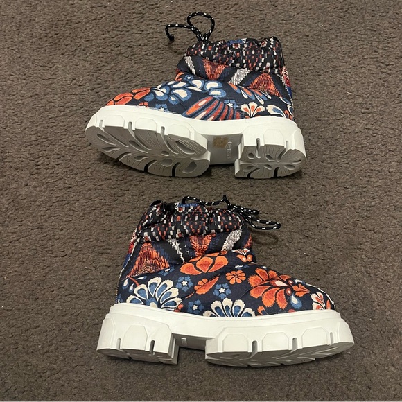 FARM Rio Multicolor Ankle Boots - Picture 8 of 9